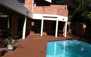 4 Bedroom House in Kloof