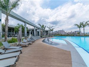 3 Bed Apartment in Waterfall Country Village