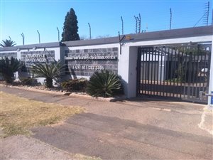 934 m² Commercial space in Franklin Roosevelt Park