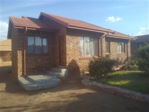 600 m² Land available in Lethlabile