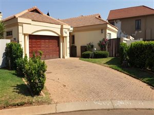 3 Bed House in Monavoni
