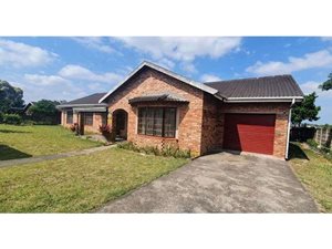 4 Bed House in Aquadene