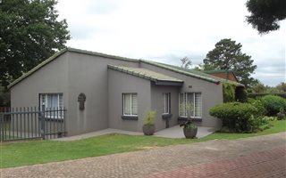 4 Bedroom House in Gholfsig