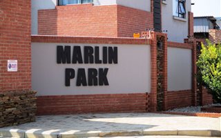 3 Bedroom Simplex in Baillie Park
