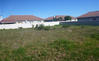 486 m² Land available in Pearly Beach