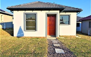 2 Bedroom House in Dainfern
