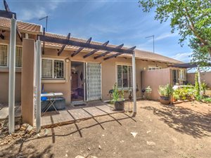 1 Bed Townhouse in Greenstone Hill