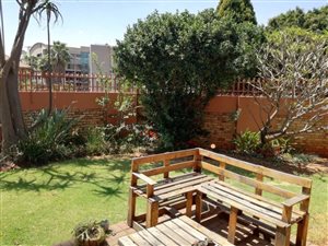 2 Bed Flat in Zwartkop