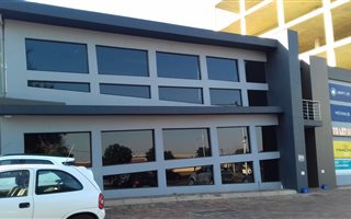 250 m² Office Space in Three Rivers