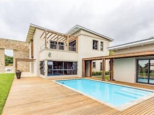 5 Bedroom House in Winston Park