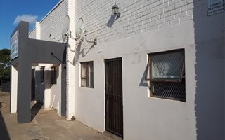 446 m² Commercial space in Mthata