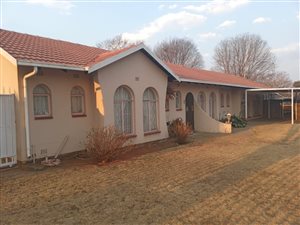 4 Bed House in Anzac