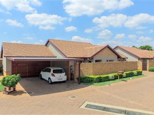2 Bed Townhouse in Sinoville