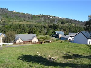 689 m² Land available in Green Pastures