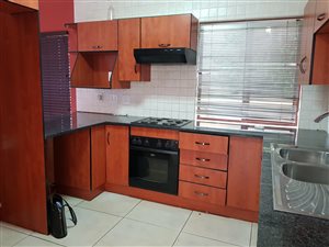 2 Bed Townhouse in Willowbrook