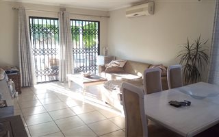 3 Bedroom House in West Beach