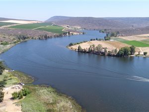 800 m² Land available in Clanwilliam
