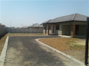 3 Bed House in Savanna City