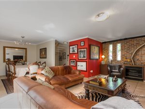 3 Bed Duplex in Atholl