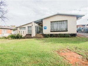 4 Bed House in Rothdene