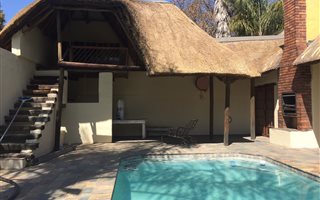 3 Bedroom House in Kyalami AH