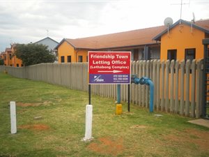 2 Bed Apartment in Tembisa