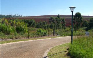 805 m² Land available in White River AH