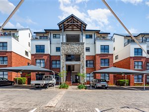 3 Bed Apartment in Greenstone Hill