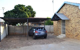 3 Bedroom House in Elandspoort