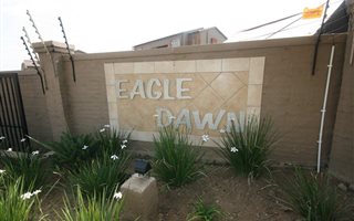 2 Bedroom Townhouse in Honeydew