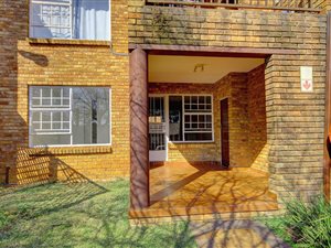 2 Bed Townhouse in Bergbron