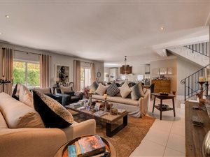 3 Bed House in Zwaanswyk