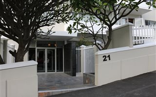 1 Bedroom Apartment in Bantry Bay