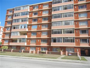 2 Bedroom Apartment in Humewood