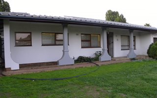 4 Bedroom House in Malmesbury