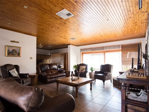 4 Bed House in Royldene