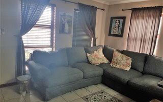 2 Bedroom House in Protea Village