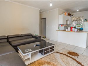 2 Bed Apartment in Boksburg Central
