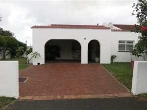 3 Bed House in Retreat