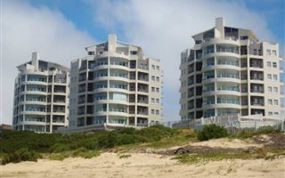 3 Bedroom Townhouse in Diaz Beach