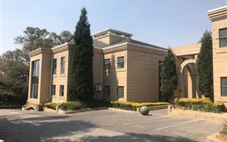 1282 m² Commercial space in Rivonia