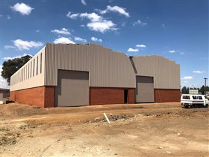 1400 m² Industrial space in Dalpark