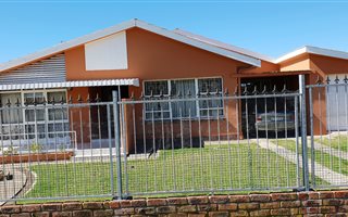 4 Bedroom House in Morningside