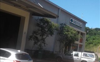 825 m² Industrial space in Newlands East