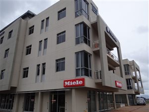 111 m² Commercial space in Tyger Valley