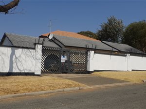 4 Bed House in Chrisville