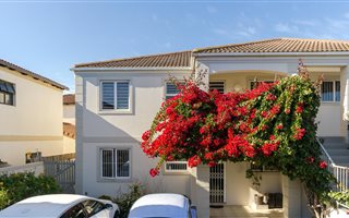 2 Bedroom Apartment in Royal Ascot