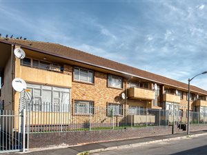 1 Bed Apartment in Glenlily