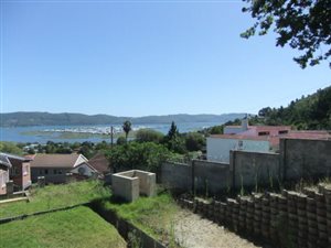850 m² Land available in Upper Old Place