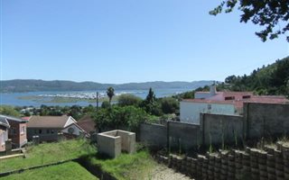 850 m² Land available in Upper Old Place